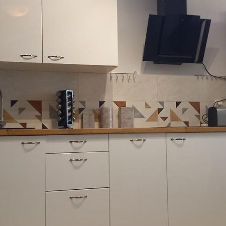 Apartmán Przymetrze Varšava Exteriér fotografie